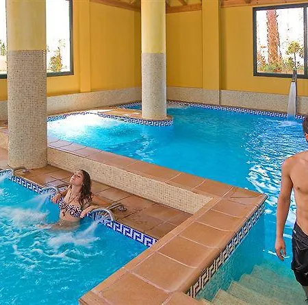 Playamarina منتجع ايامونتي